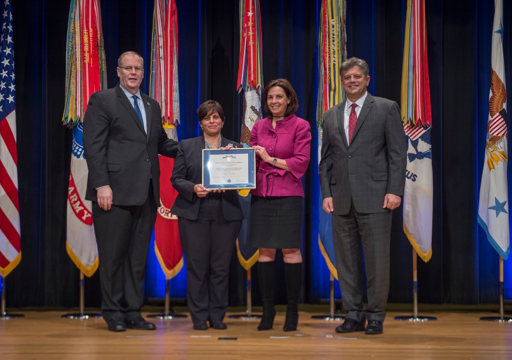 DSD hosts Distinguished Civilian Service Awards