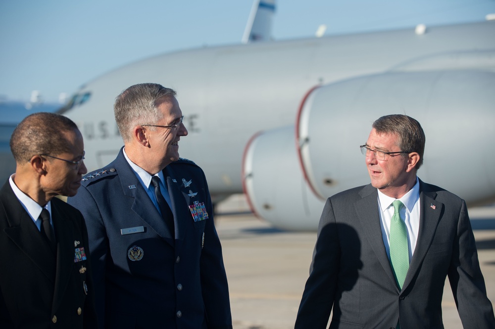 SD leads Strategic Command change of command ceremony