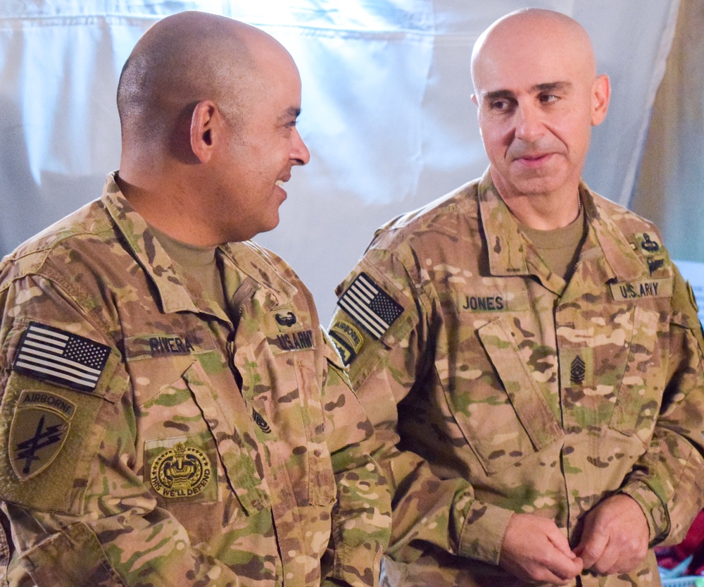 U.S. CENTCOM Command Sgt. Maj. tours 28th Combat Support Hospital