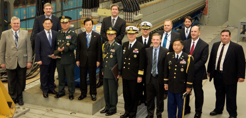 South Korean Minister of National Defense Tours Directed Energy Facilities at U.S. Navy Base