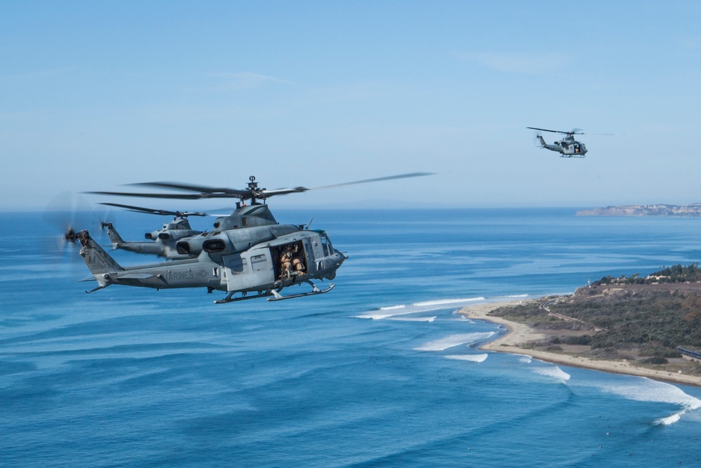 HMLA 369 Flyin The Barn