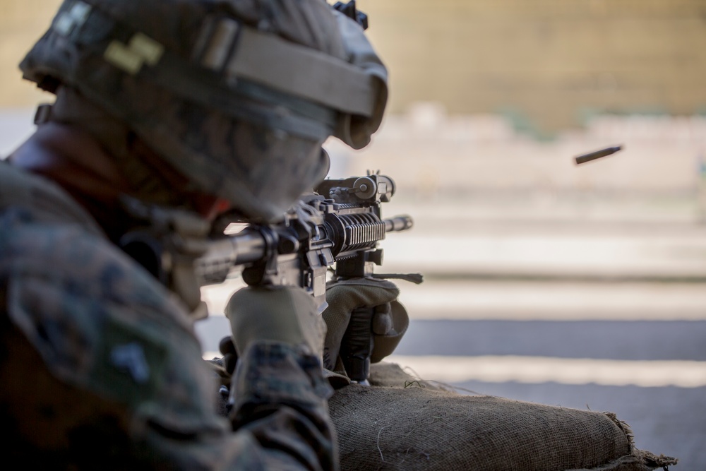 Back to basics: Marines conduct fire-team training