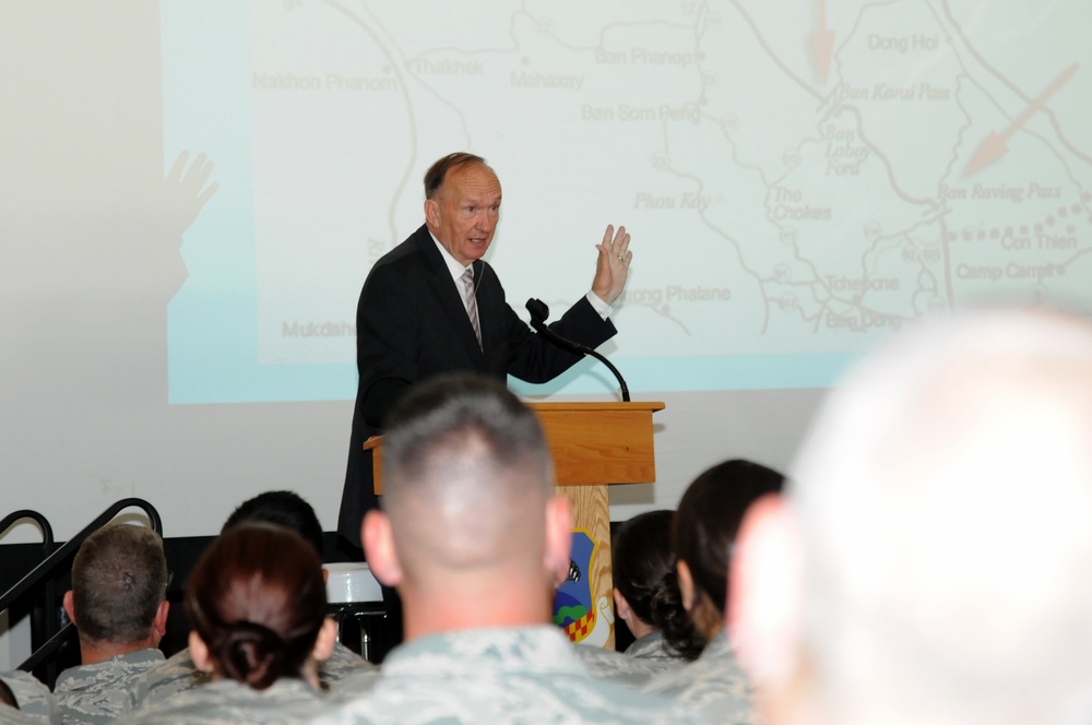 Former POW speaks on leadership to 178th Wing