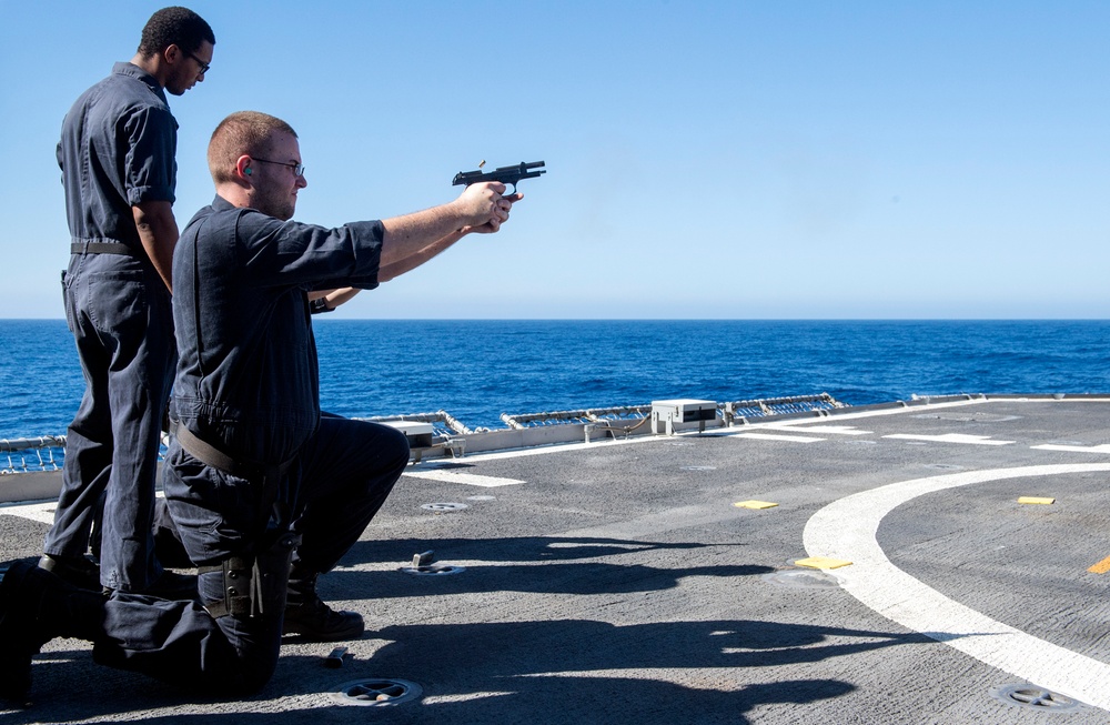 USS Lake Champlain (CG 57) Small-arms Shoot