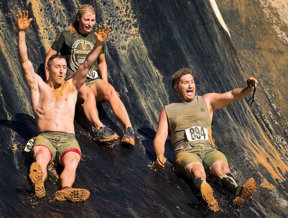 Military members get dirty at local mudrun