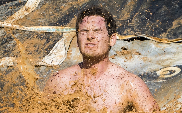 Military members get dirty at local mudrun
