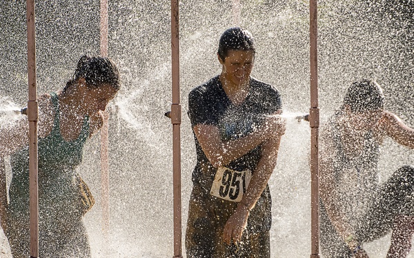 Military members get dirty at local mudrun