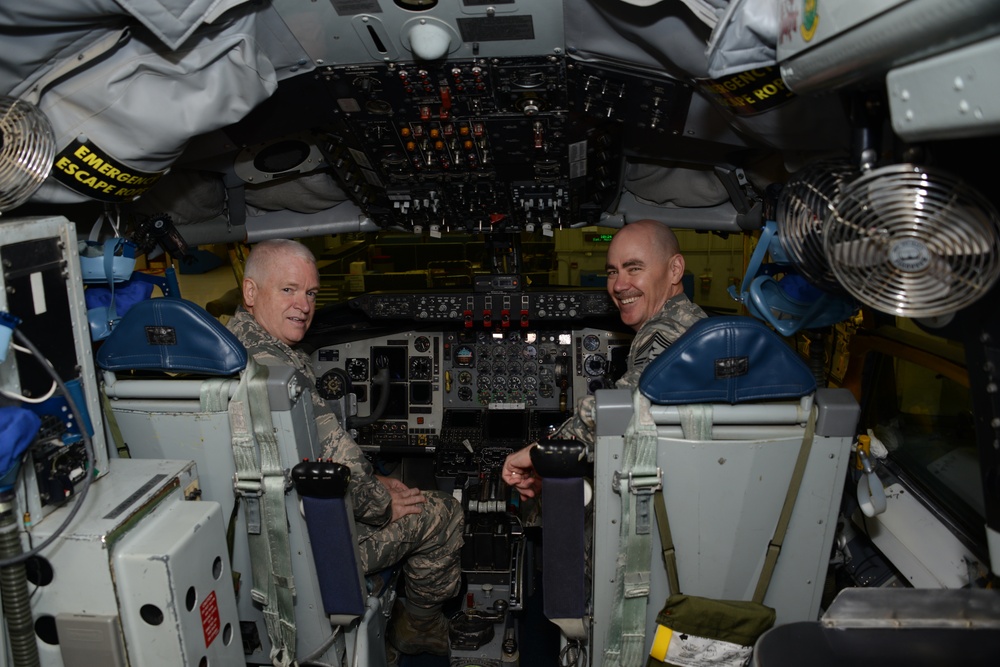 ANG Director tours Iowa’s 185th ARW