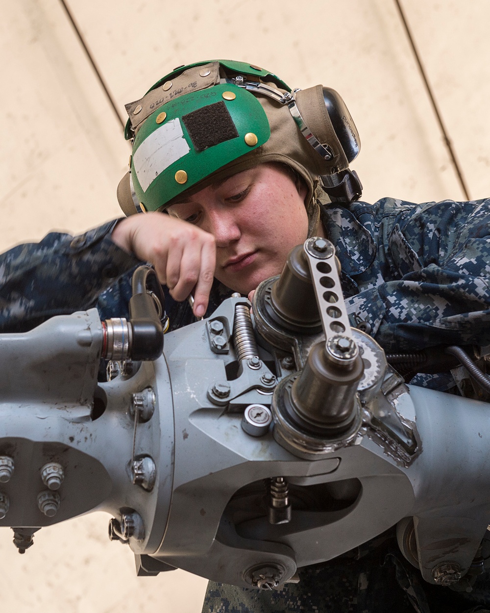 Helicopter Sea Combat Squadron 21 Maintenance