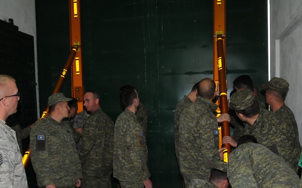 185th Airmen train Kosovo partners in new equipment for faster rescues