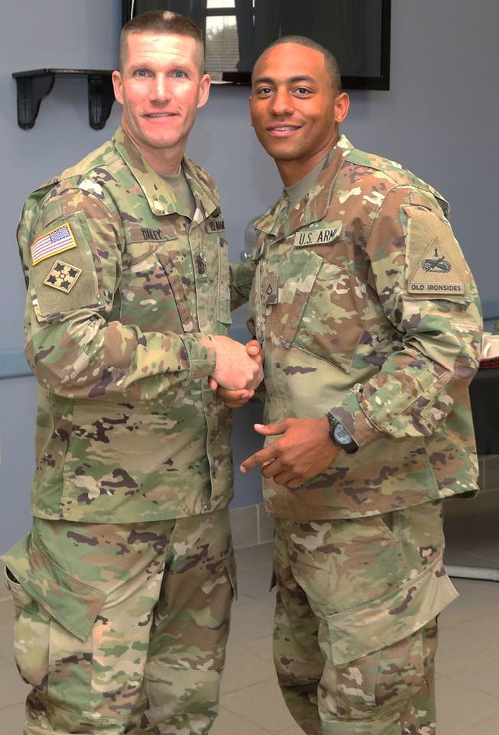 DVIDS - Images - SMA Dailey visits Ft. Bliss, 2nd Brigade [Image 8 of 9]