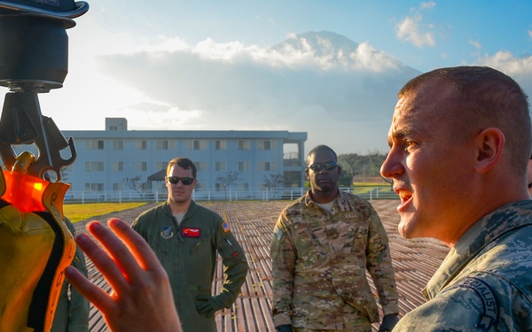 PACOM SERE specialists train together