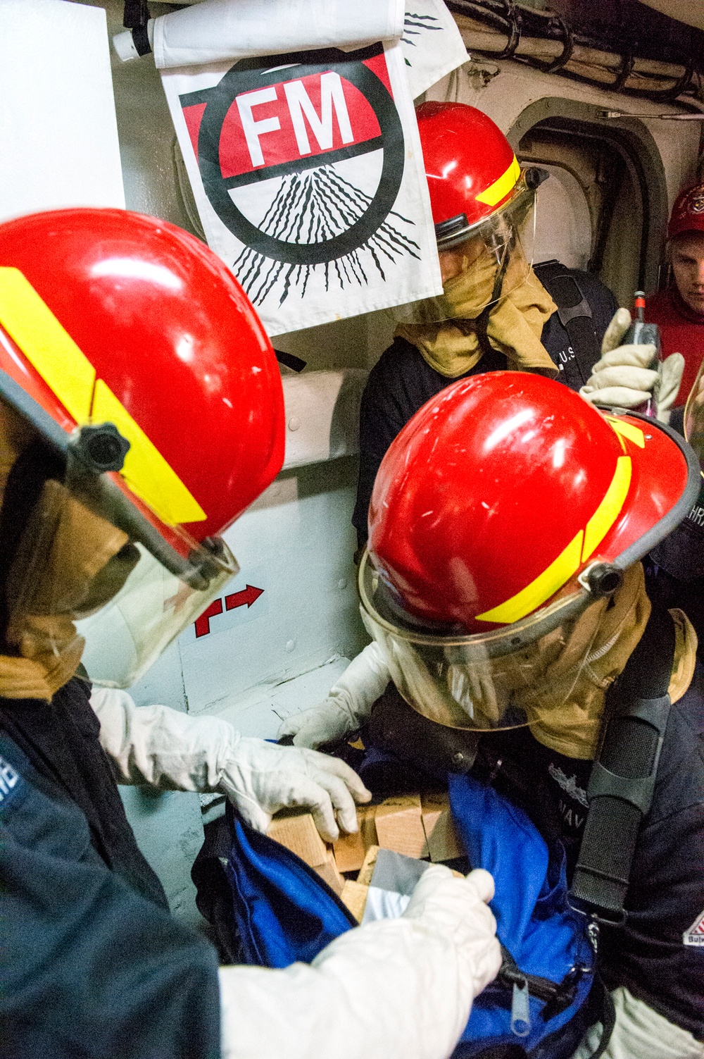 USS Lake Champlain (CG 57) Damage Control Training
