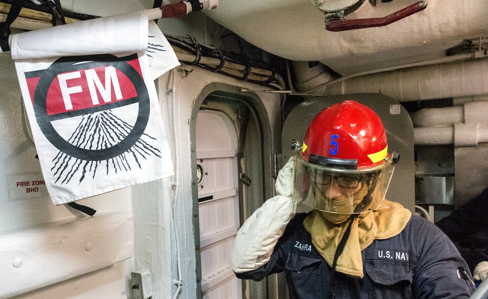 USS Lake Champlain (CG 57) Damage Control Training