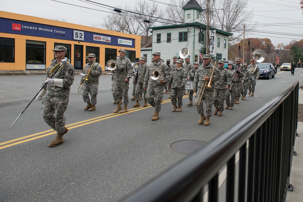Army Marching Band Performs at Scouting alute to Veterans Parade