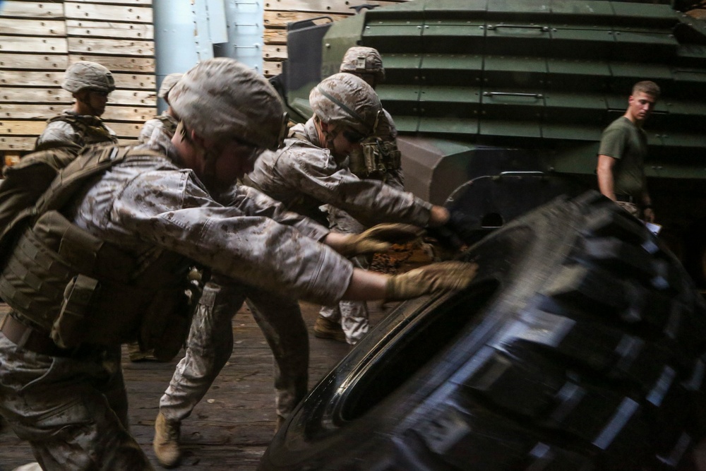 22nd MEU Conducts Squad Competition