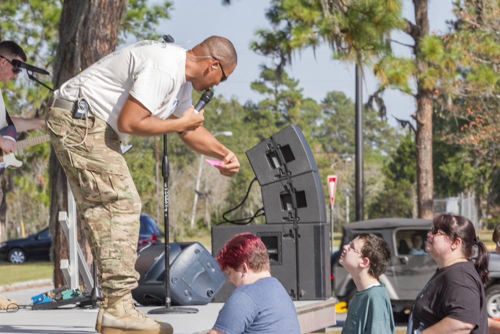 Hunting the Good Stuff with Fort Stewart, HAAF Army Community Services