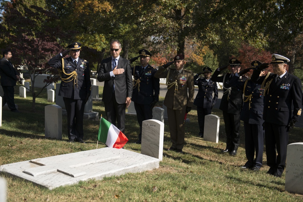 Italian Ambassador to the United States visits Arlington National Cemetery