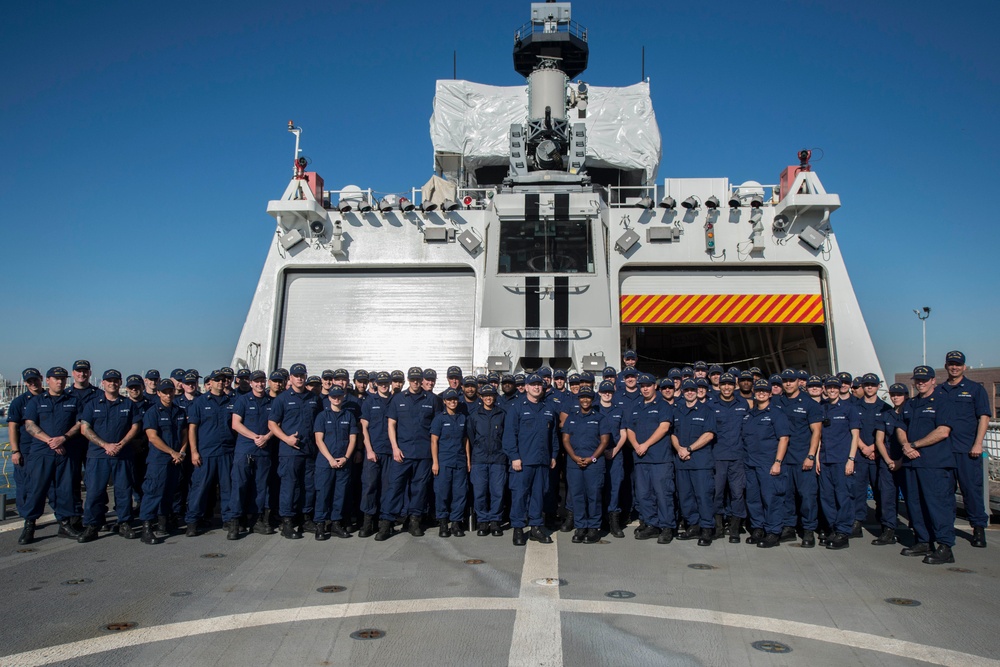 Master Chief Petty Officer of the Coast Guard visits Stratton