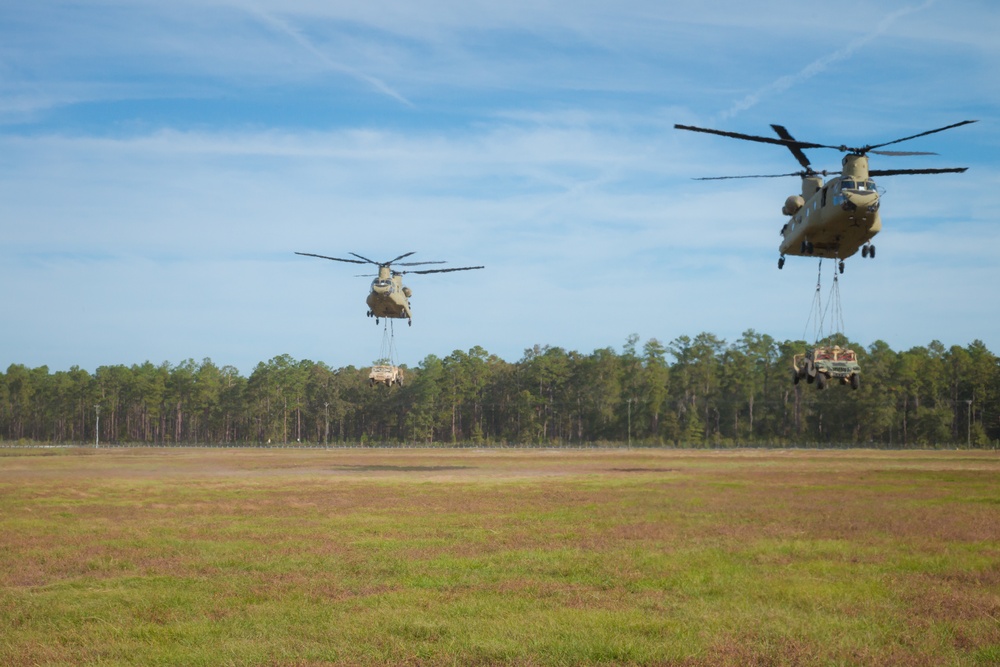 Chinooks Sling-load Lift Off