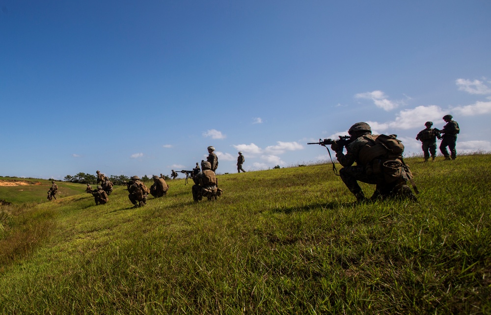 3/3 conducts land assault during BC17