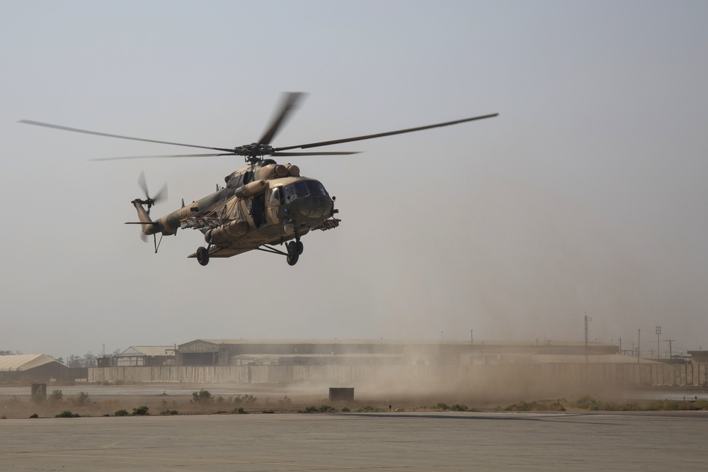 Iraqi helicopter familiarization