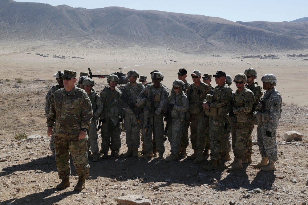 CSA Visits Soldiers at NTC