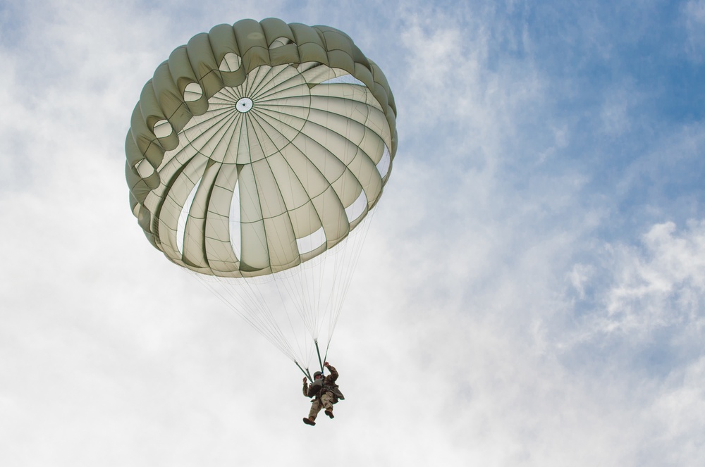 Alabama National Guard Static Line Jump