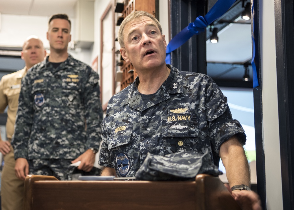 Ribbon Cutting Officially Opens New Submarine Innovation Lab