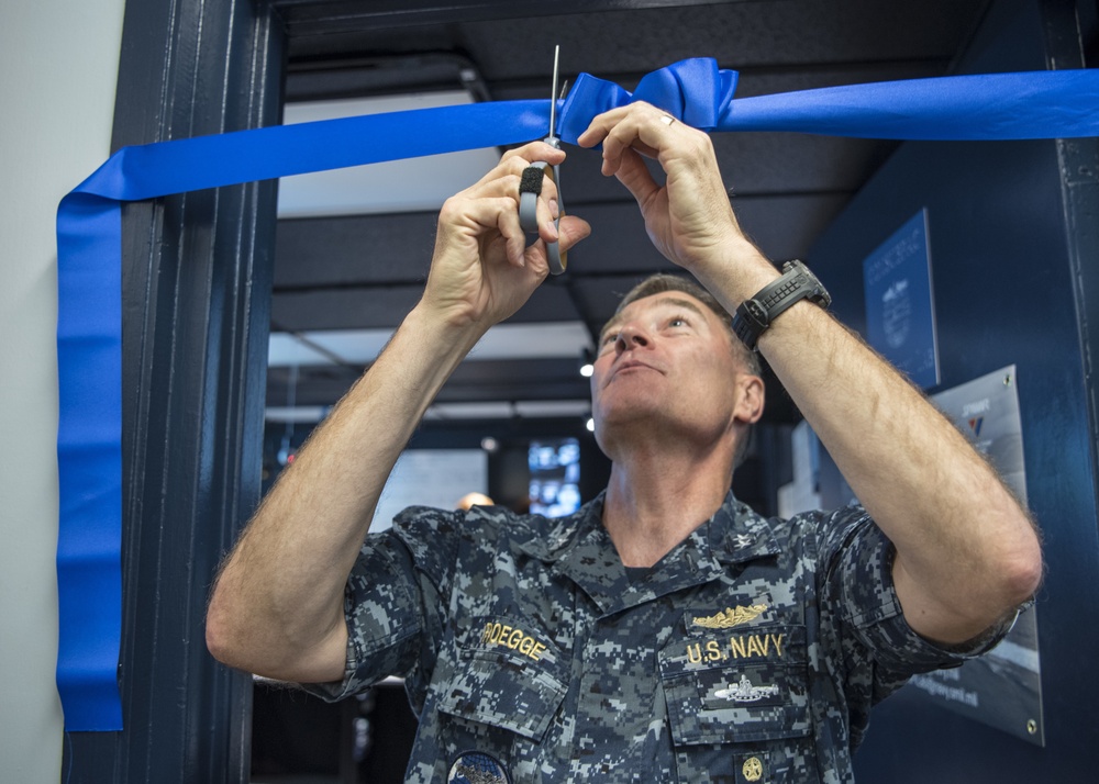 Ribbon Cutting Officially Opens New Submarine Innovation Lab
