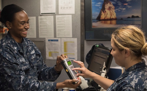 USS Bonhomme Richard (LHD 6) Daily Operations