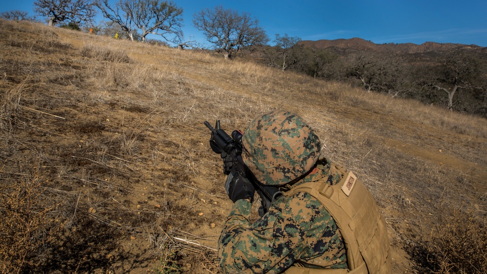 15th MEU sharpens marksmanship skills during live-fire patrol