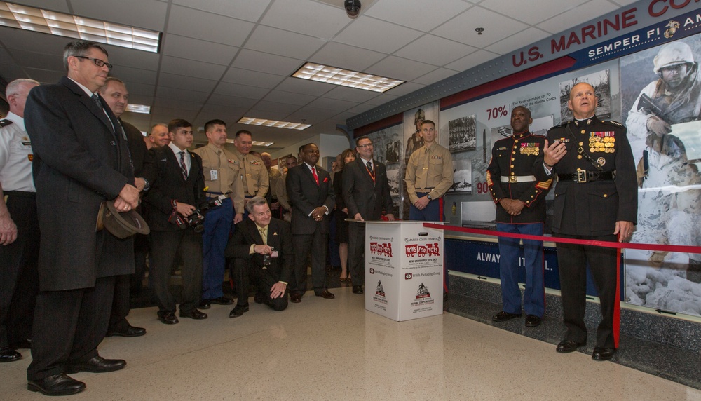 USMCR Wall Dedication