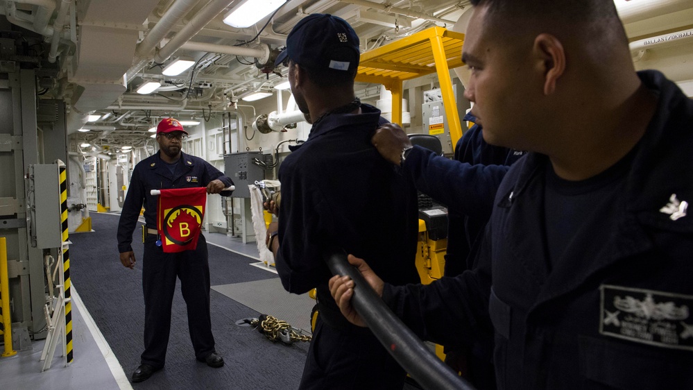 USS Zumwalt Sailors conduct firefighting training