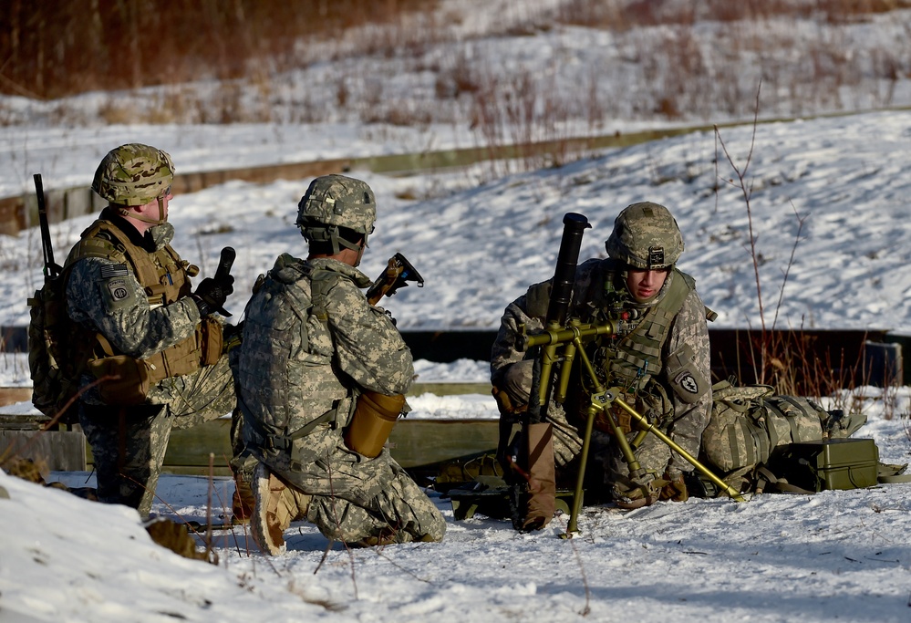 '3 Geronimo' paratroopers execute live-fire