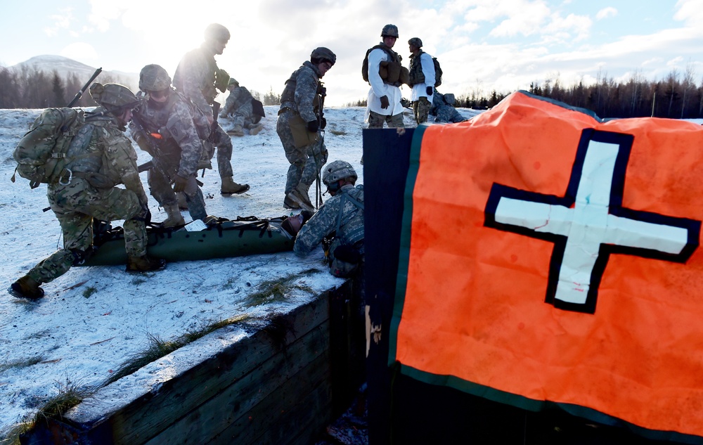 '3 Geronimo' paratroopers execute live-fire