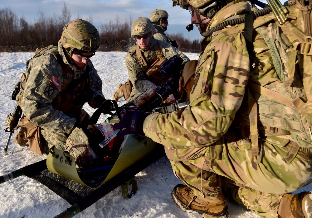 '3 Geronimo' paratroopers execute live-fire