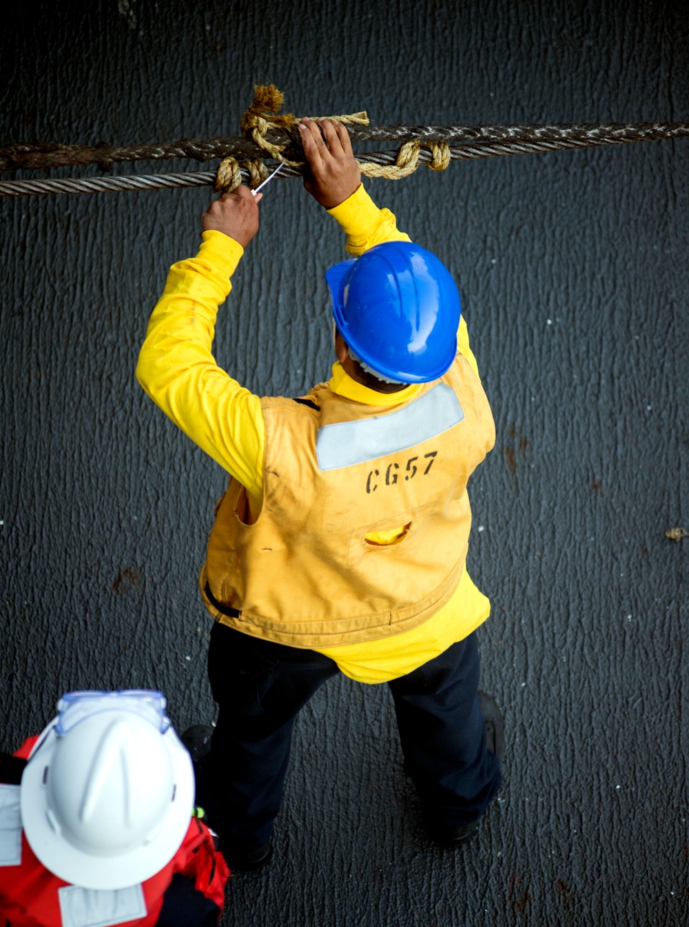 USS Lake Champlain (CG 57) RAS with USNS Yukon (T-AO 202)