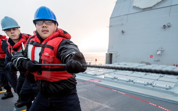 USS Lake Champlain (CG 57) RAS with USNS Yukon (T-AO 202)