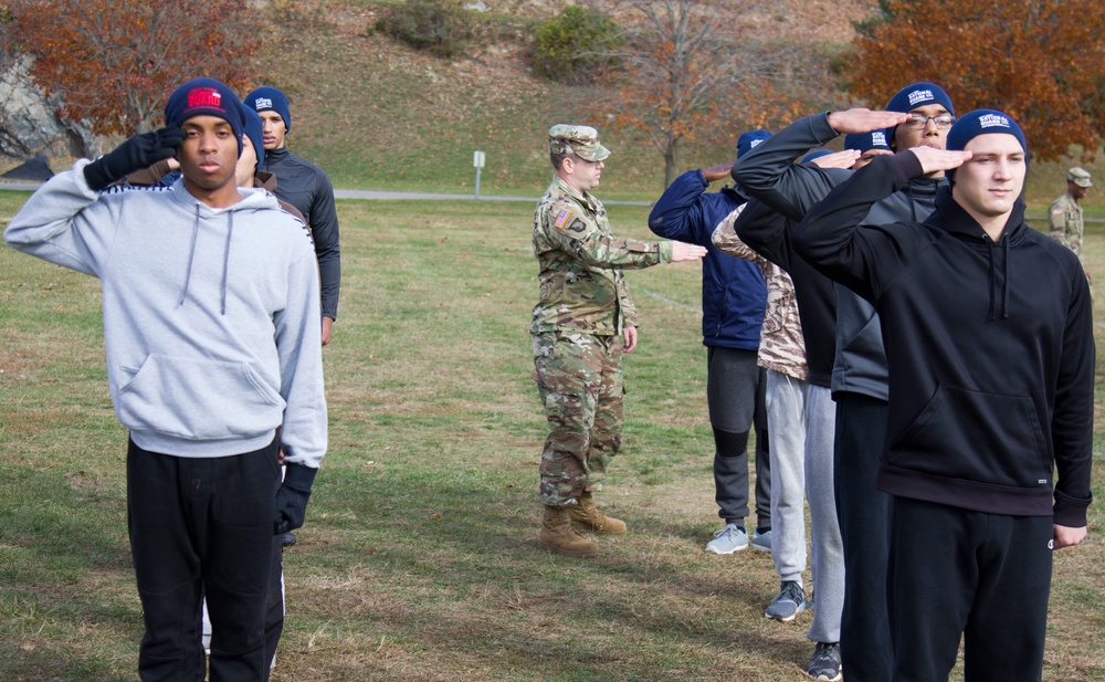 Recruit Sustainment Program members train at Camp Smith