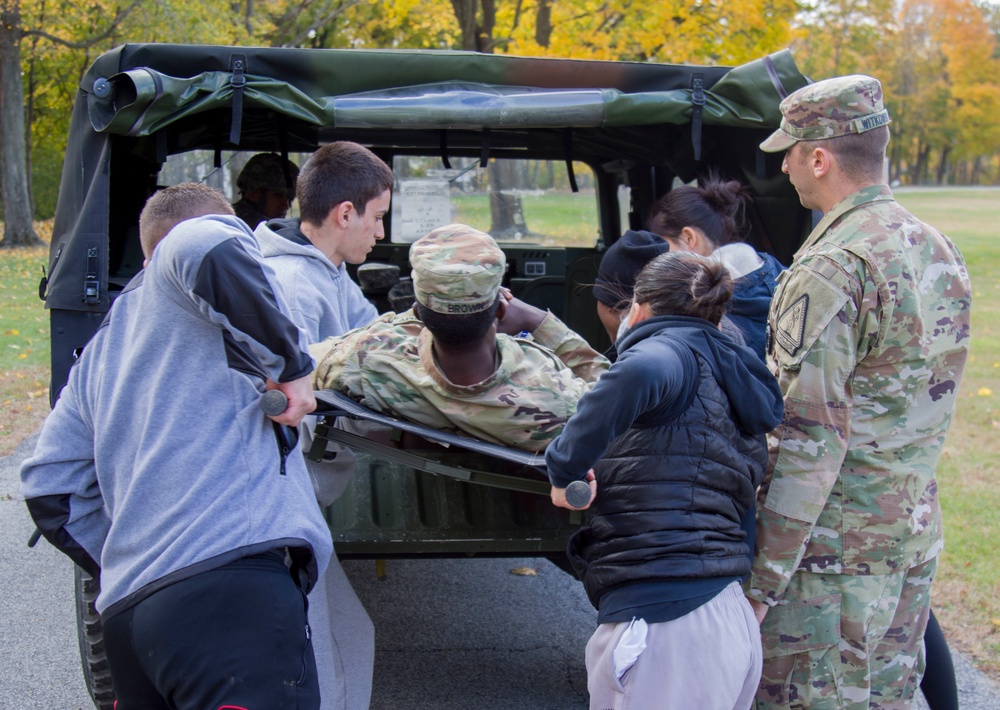 Recruit Sustainment Program training at Camp Smith