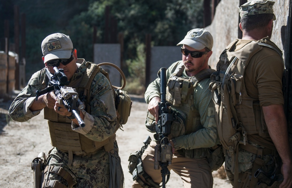 Fleet Combat Camera Pacific's Winter Quick Shot 2016