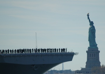 USS Iwo Jima (LHD 7)