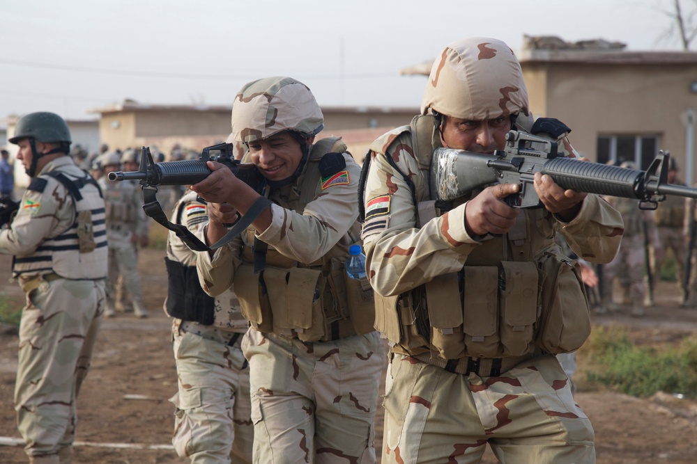Iraqi urban-combat training