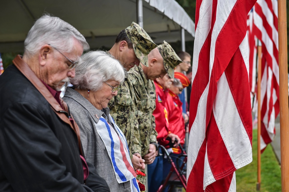Dvids Images Only Seabee Moh Recipient Honored On Veterans Day [image 2 Of 9]