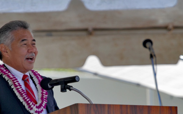Hawaii’s Governor addresses veterans, service members during Veterans Day ceremony