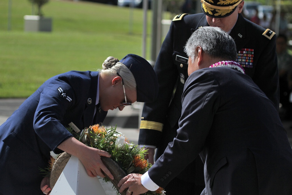 Hawaii’s Governor addresses veterans, service members during Veterans Day ceremony