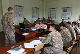 6-8 CAV medics brush up on EMT skills