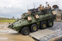 11th MEU Participates in Tiger Strike 2016 with Malaysia Armed Forces