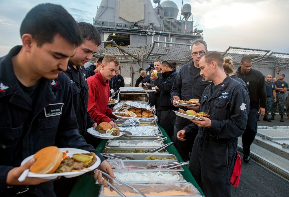 USS Lake Champlain (CG 57) Steel Beach Picnic